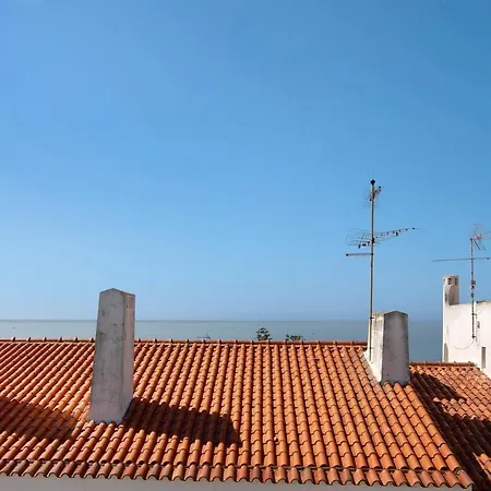 Апартаменты Ouramar